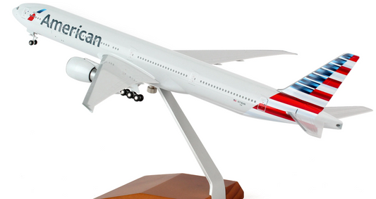 Skymarks American 777-300 1/200 W/Gear and Wood Stand